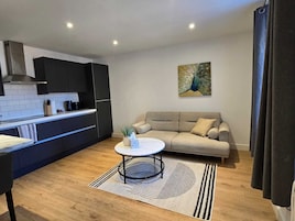 43-inch Smart TV with digital channels