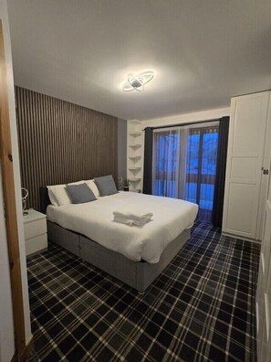 Standard Apartment | Bathroom - Nairn Nights (Nairn)