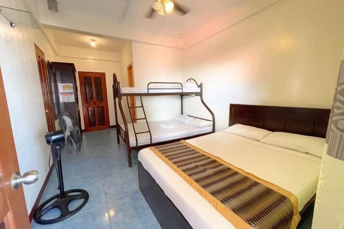 1 bedroom, free WiFi, bed sheets, wheelchair access