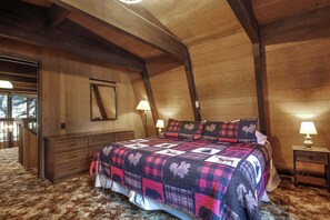 Cabin, Multiple Beds, Patio, Mountain View (Truckee Cabin Getaway) | 2 bedrooms, individually decorated, individually furnished, desk