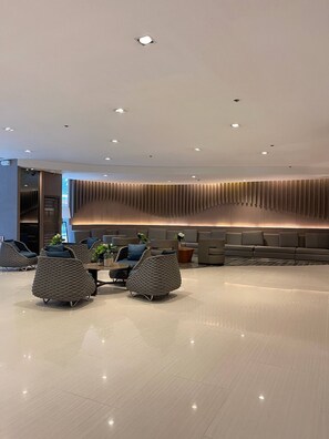 Sala de estar en el lobby
