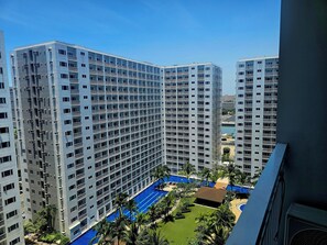 Balcony view - Hannah Crib at Shore Residences (Pasay)