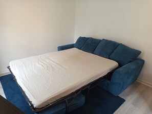 1 chambre, bureau, fer et planche à repasser, Wi-Fi gratuit