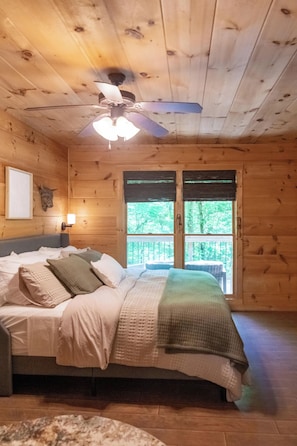 4 chambres, fer et planche à repasser, Wi-Fi gratuit, draps fournis