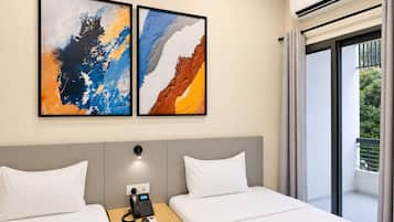 Superior Twin Room | In-room safe, desk, laptop workspace, blackout curtains
