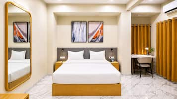 Superior Double Room | In-room safe, desk, laptop workspace, blackout drapes