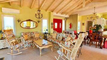 House | 4 bilik tidur, Internet