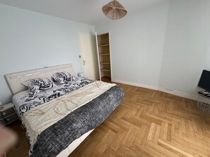 2 chambres, fer et planche à repasser, Wi-Fi