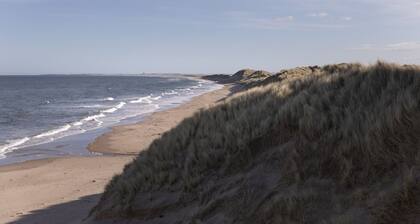 The Bothy at Cheswick - Sleeping 2 Guests in 1 Bedroom