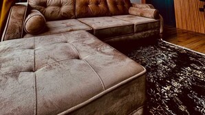 Classic Bungalow, Mountain View | Living area - Vadi Doğa Evleri (Ardesen)