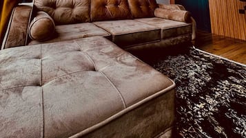 Classic-Bungalow, Bergblick | Wohnbereich