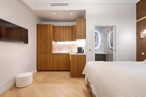 1 quarto, ferros/tábuas de passar roupa, Wi-Fi, roupa de cama