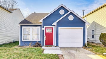 House (2 Bedrooms) | Front of property