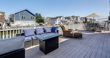 Walk to Beach: Waterfront Mantoloking Gem w/ Deck!