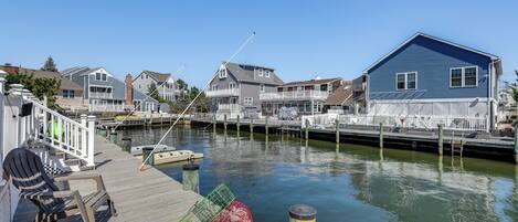 House (5 Bedrooms) | Depan hartanah