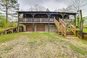 Interior - Game Room & Decks: Family Cabin in Springville! (Springville)