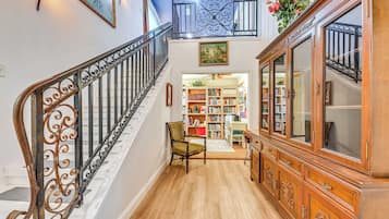 Casa (5 Bedrooms) | Interior