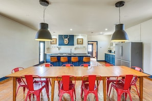 Apartment (0 Bedroom) | Interior