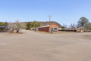 House (3 Bedrooms) | Interior - 4 Mi to Davis Mountains State Park: Family Retreat (Fort Davis)