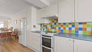 Rumah | 3 kamar tidur dan internet