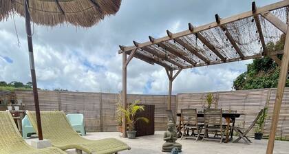 Bungalow avec piscine privée