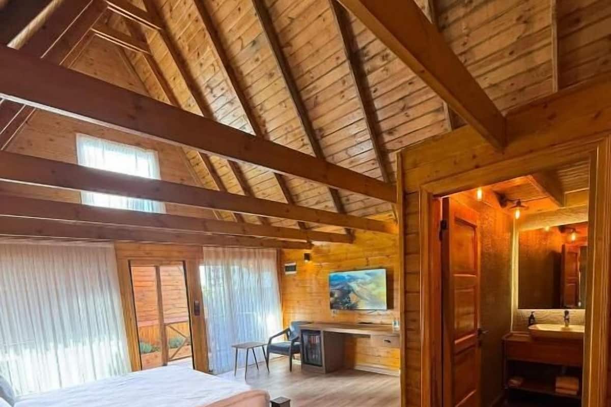 Junior Bungalow, Non Smoking | 1 bilik tidur, meja, ruang kerja komputer riba, Wi-fi percuma