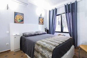 2 Schlafzimmer, Bügeleisen/Bügelbrett, Reisekinderbett, kostenloses WLAN