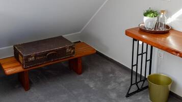 Deluxe-Doppelzimmer | Zimmersafe, Schreibtisch, laptopgeeigneter Arbeitsplatz