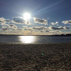 House, 3 Bedrooms, Patio, Garden View | Beach - Lazy Bear Holidays - Arne View (Poole)