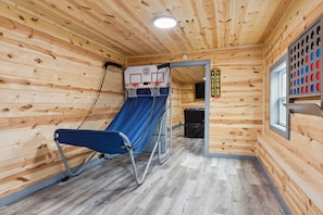 Cabin, 3 Bedrooms | Interior