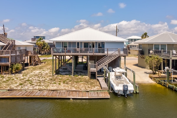 House, 3 Bedrooms | Exterior