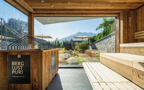 Lichaamsbehandelingen, hotstone-massages, sportmassages, body scrubs