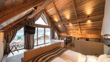 Casa de árbol de lujo, vista a la montaña | 2 habitaciones y ropa de cama de alta calidad