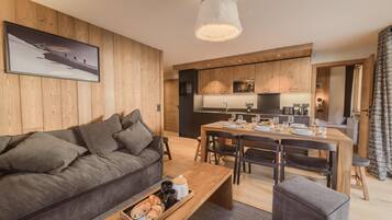 Apartment | Living area