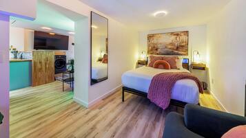 1 bedroom, desk, iron/ironing board, free WiFi