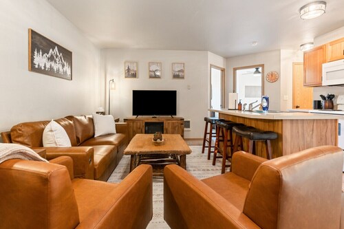 Downtown Kalispell Condo Near Glacier & Whitefish