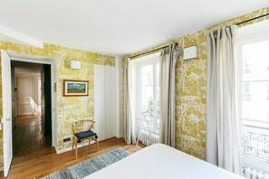 3 chambres, fer et planche à repasser, Wi-Fi gratuit, draps fournis