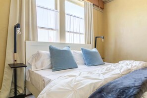 2 chambres, bureau, fer et planche à repasser, Wi-Fi