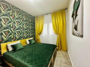 2 chambres, fer et planche à repasser, Wi-Fi, draps fournis