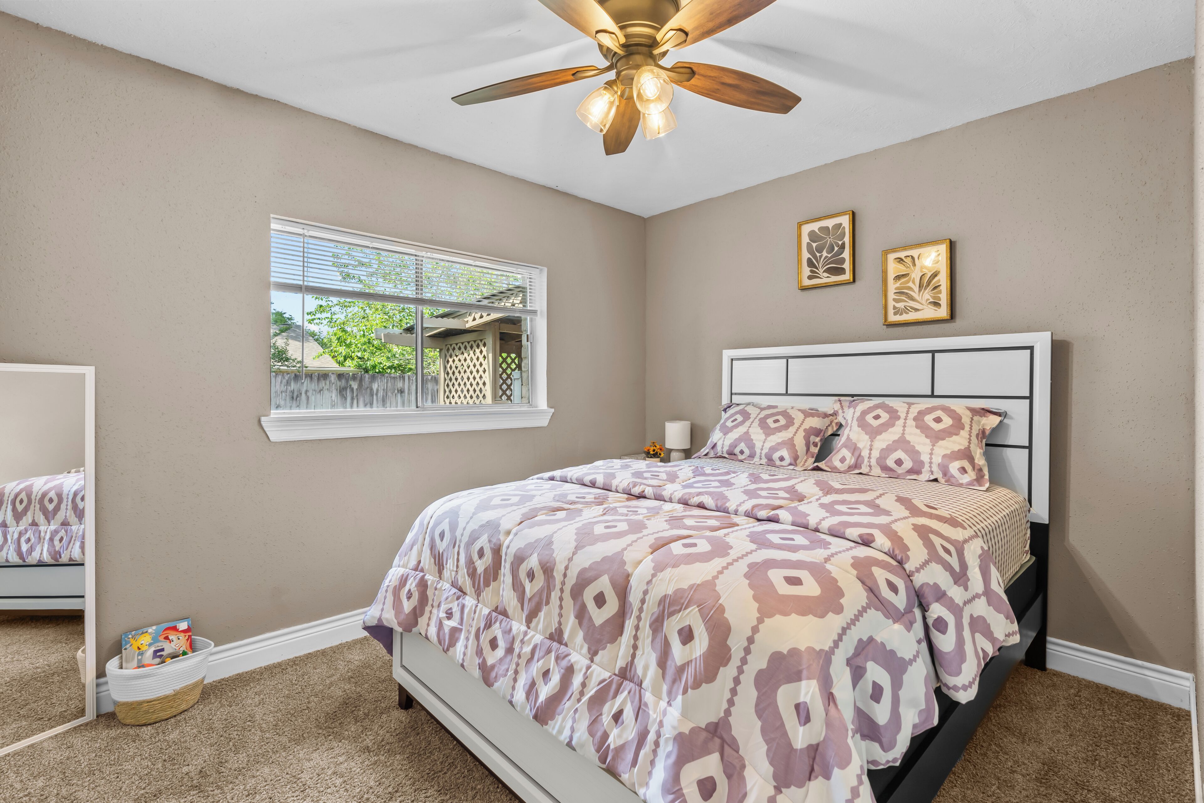 3 Schlafzimmer, Bügeleisen/Bügelbrett, WLAN, Bettwäsche