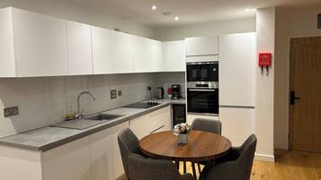 Apartment | Private kitchen | Fridge, microwave, oven, stovetop