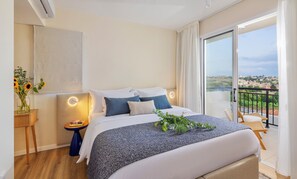 Caja fuerte, espacio para trabajar con un portátil, wifi gratis