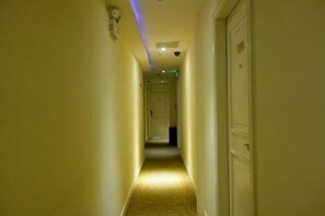 Interior - Lanshan Hostel (Shanghai)