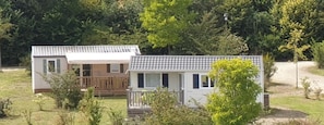 Exterior - ZEcamping 3* toboggans cottage TV BBQ 29m2 4 pers (Loudéac)