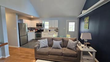 Una Smart TV, libros