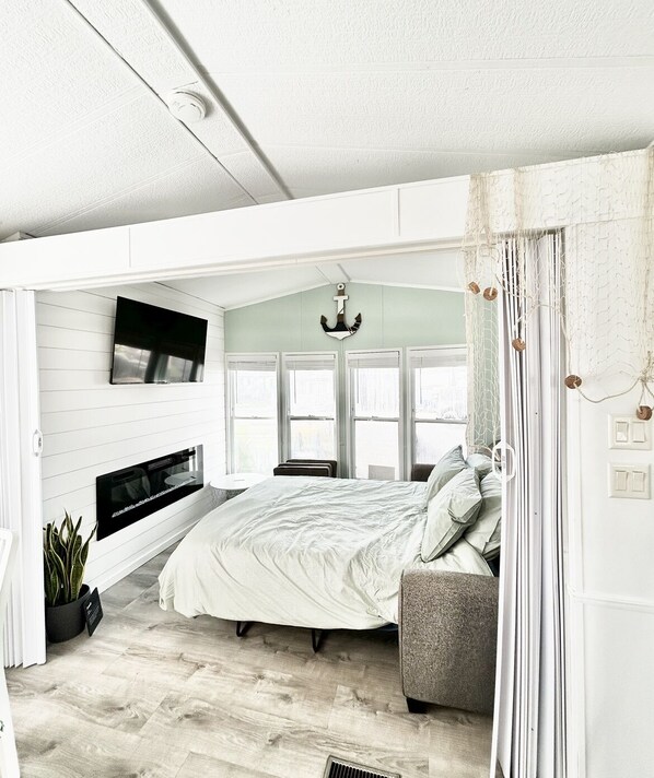 3 soverom, wi-fi (inkludert) og sengetøy