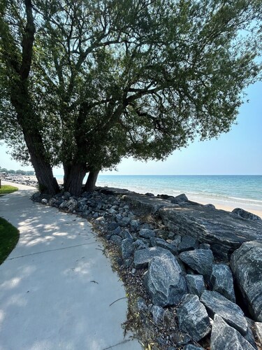 Sherkston Shores Cottage
Pet-friendly!