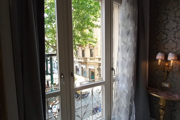 Habitación Deluxe, 1 cama de matrimonio, baño privado | Vistas desde la habitación