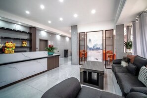 Unclassified image, 3 of 21, button - Huangguoshu Guchunxiang Homestay (Zhenning)