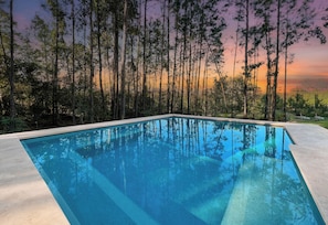 Piscine extérieure, piscine chauffée